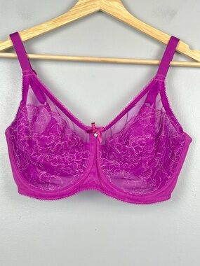 Wacoal fuchsia 855186 Retro Chic Full Figure Underwire lace bra, 34DDD.